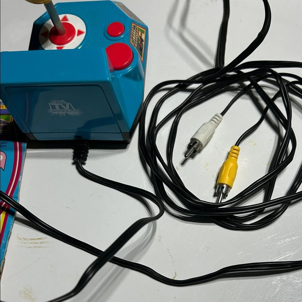 Namco Ms. Pac-Man Plug & Play Arcade Game - Blue